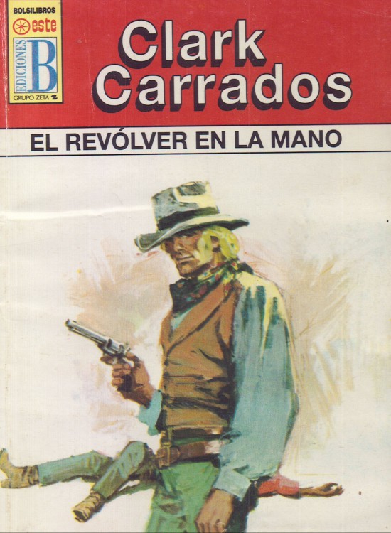 El revólver en la mano