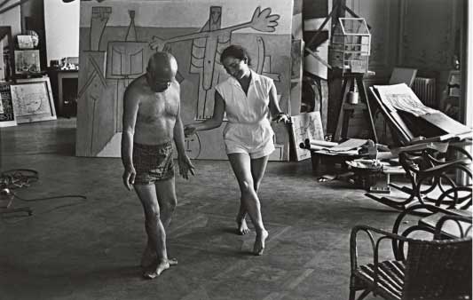 David Douglas Duncan, Picasso nel suo studio a Cannes, 1957, Barcellona, Museu Picasso