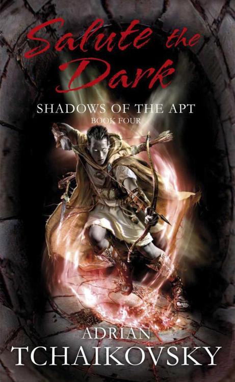 Shadows of the Apt #04 - Salute the Dark